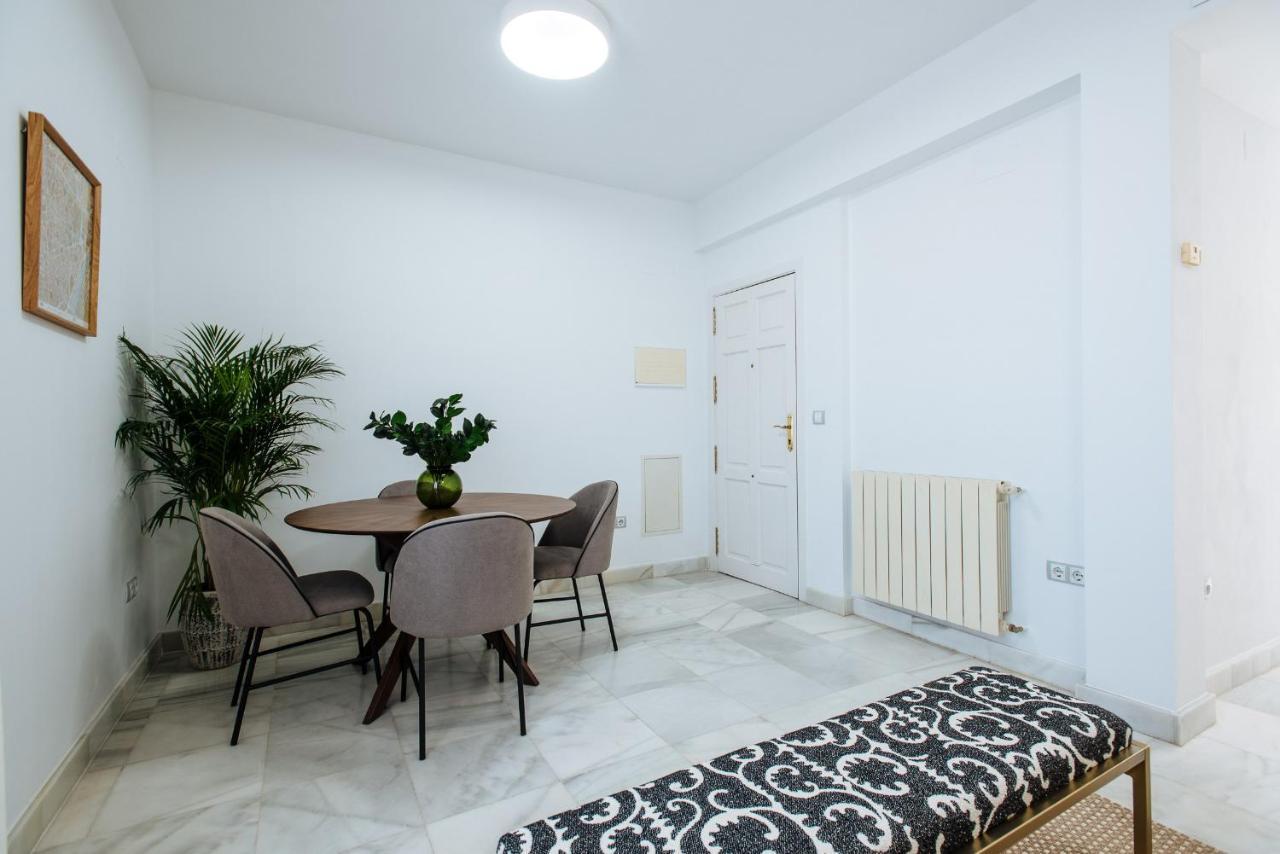 Appartement Redes With Terrace Sevilla
